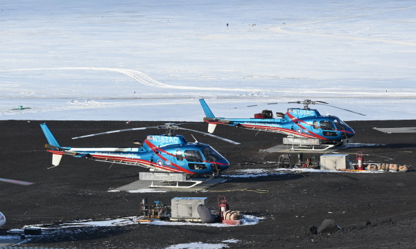 Antarctic helicopter